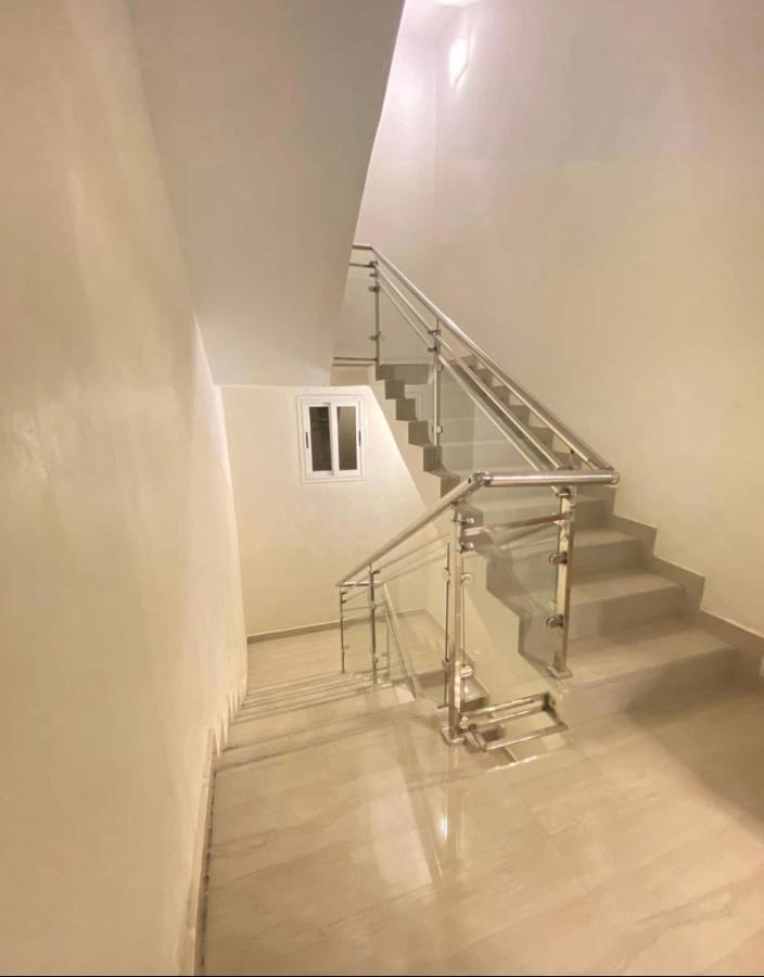 Appartement Luxe Idealement Situe A Dakar Buitenkant foto