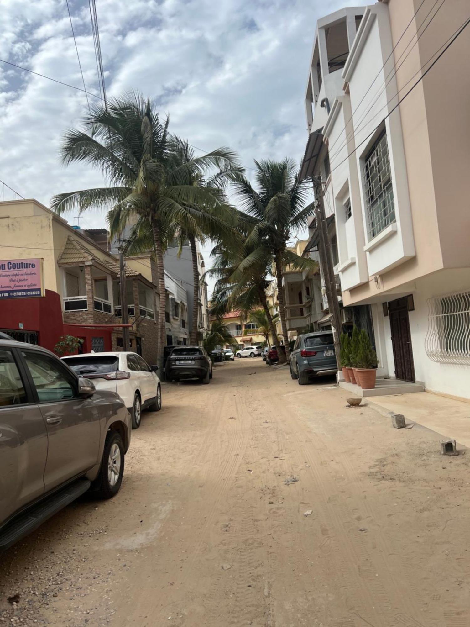 Appartement Luxe Idealement Situe A Dakar Buitenkant foto
